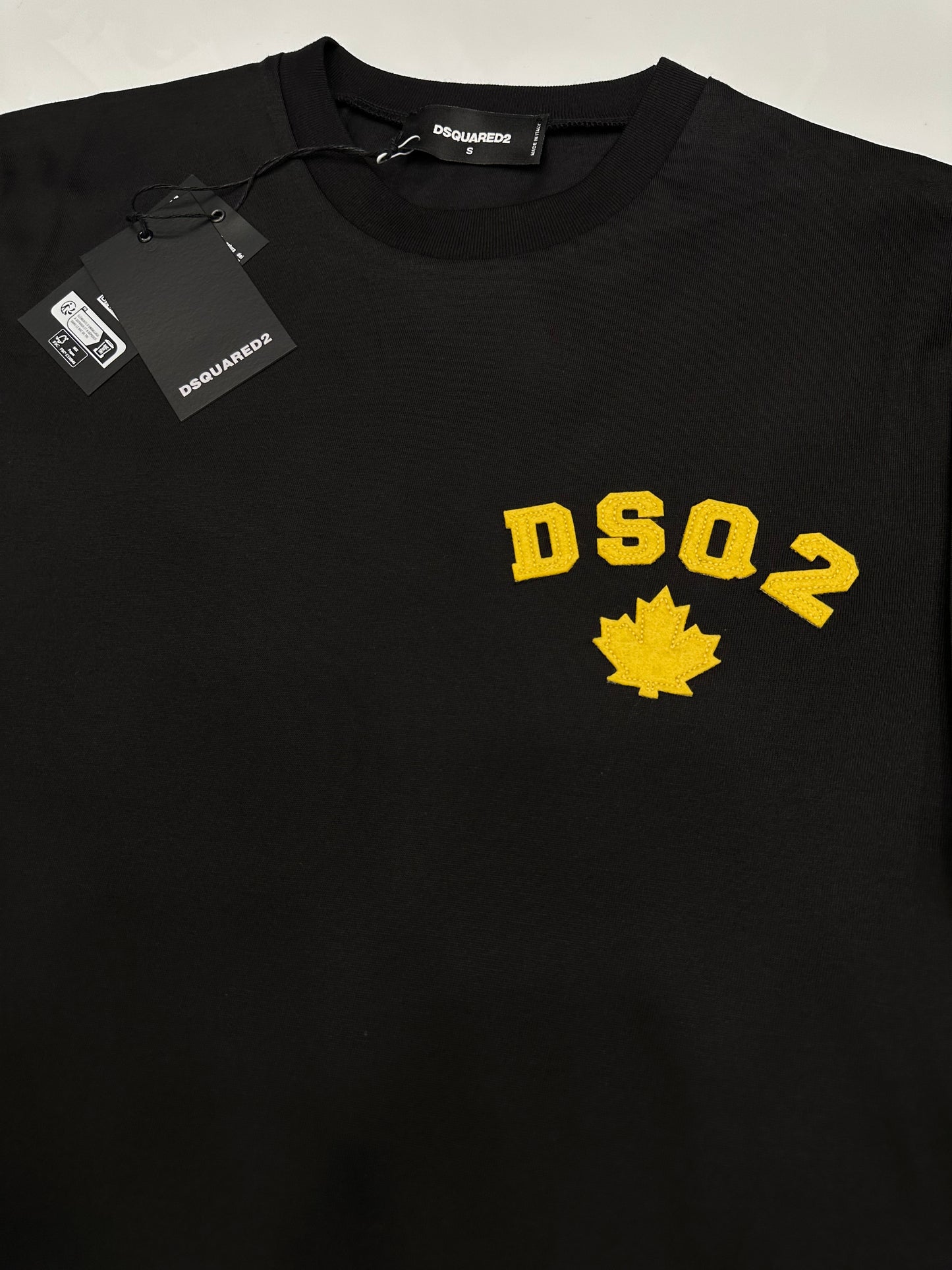 T-shirt Dsquared 1094 (ss25)