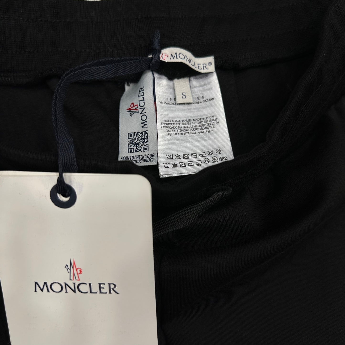Βερμούδα Moncler 18019 SS26