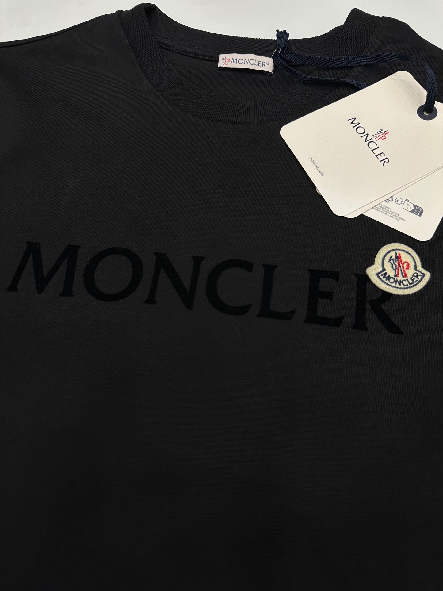 T-shirt Μοncler - 1077 (ss25)