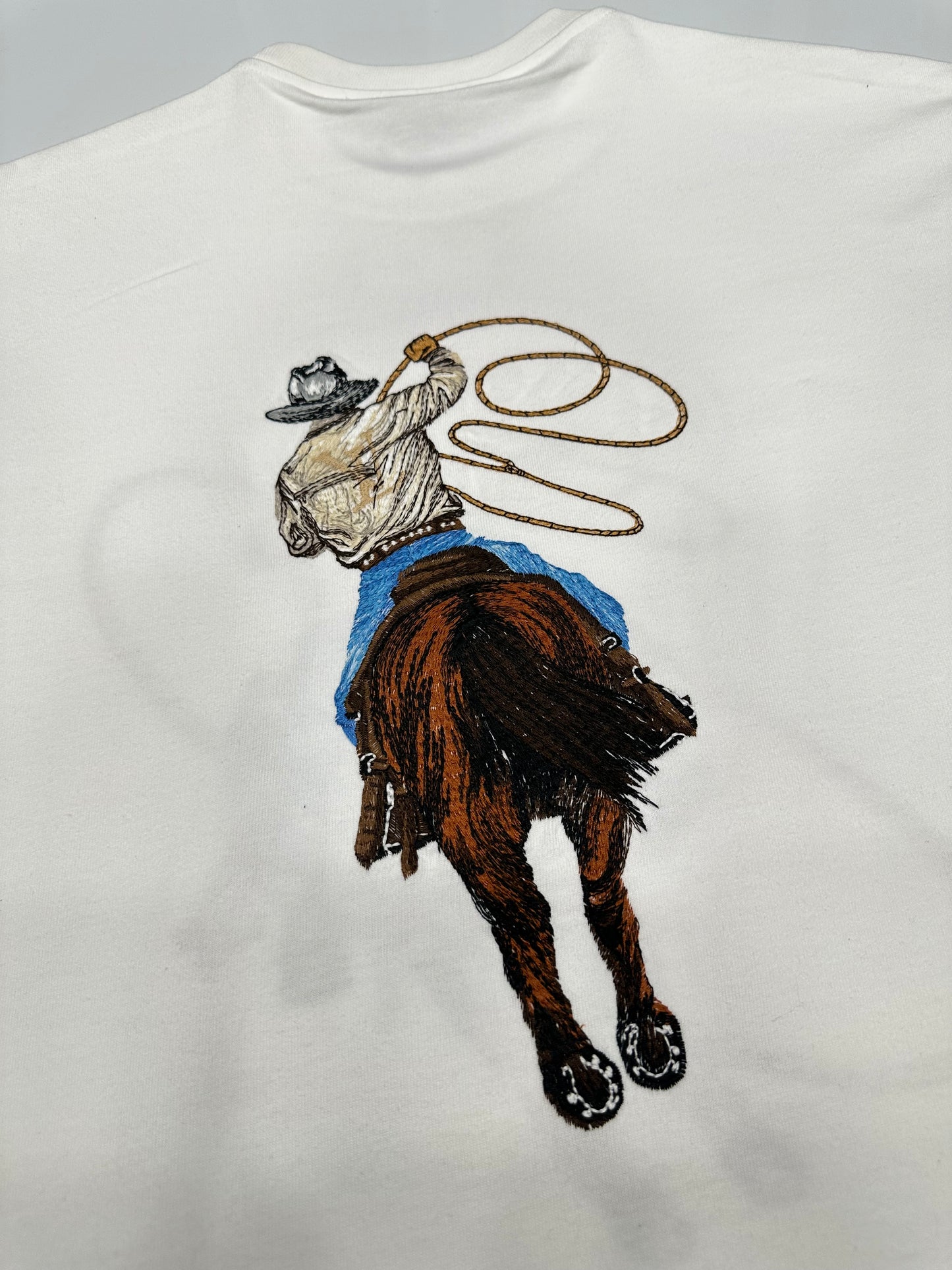 T-shirt LV - 1042 (ss25)