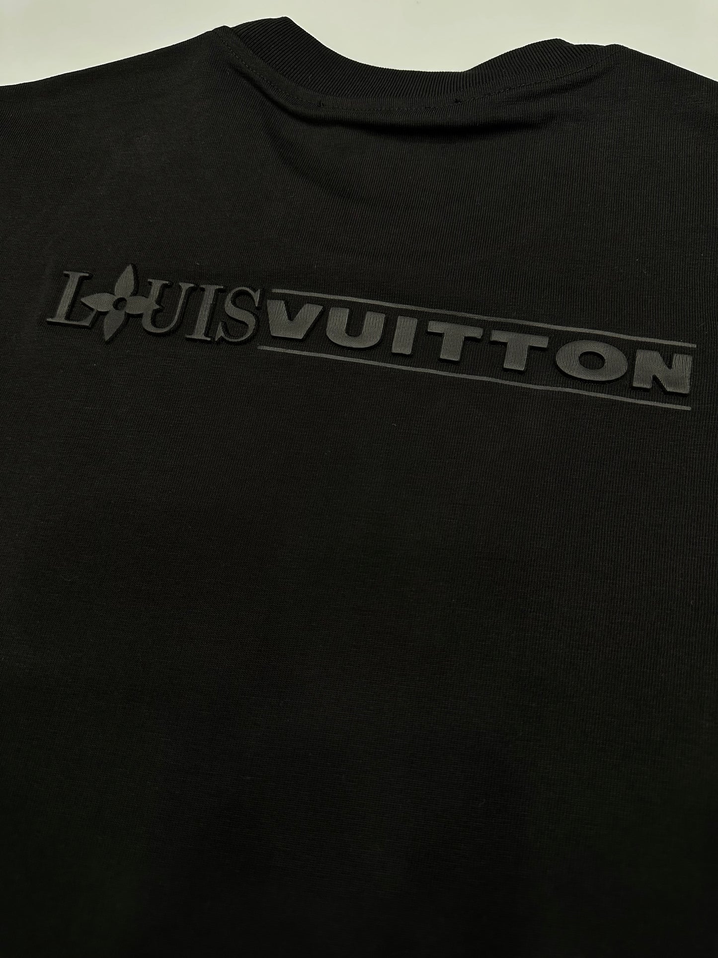 T-shirt LV - 1045 (ss25)