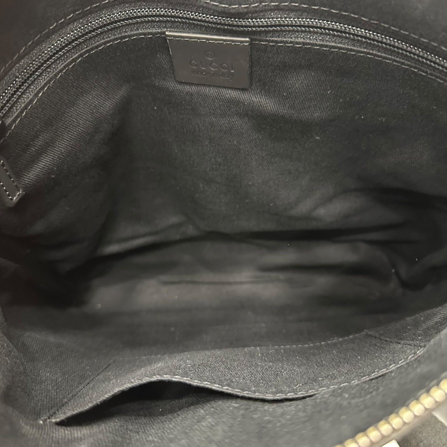 Δερμάτινο Τσαντάκι Gucci 21017 SS26
