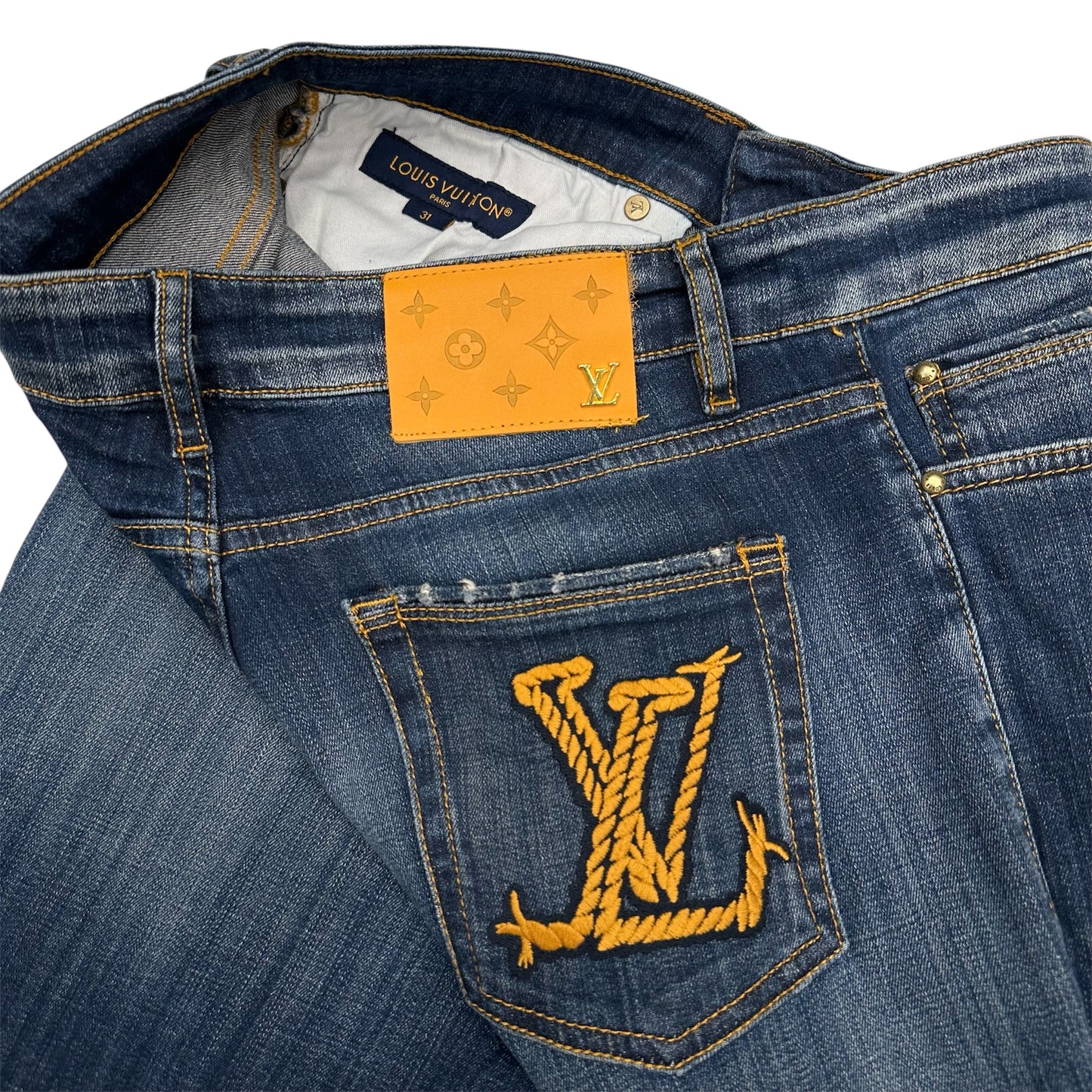 Τζιν LV 8025