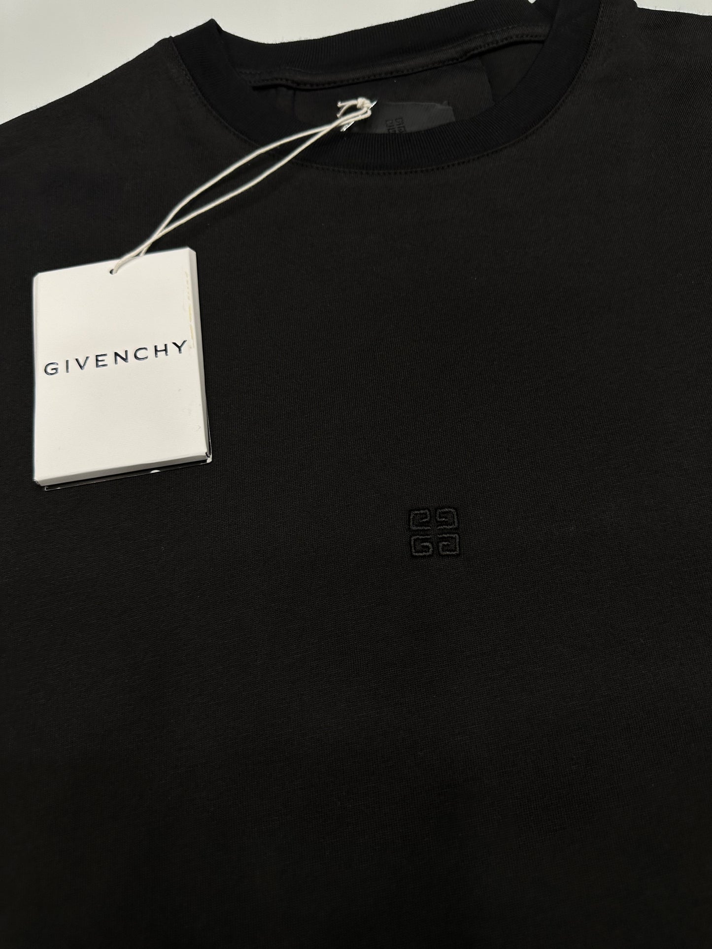 T-shirt Givenchy 1054 (ss25)