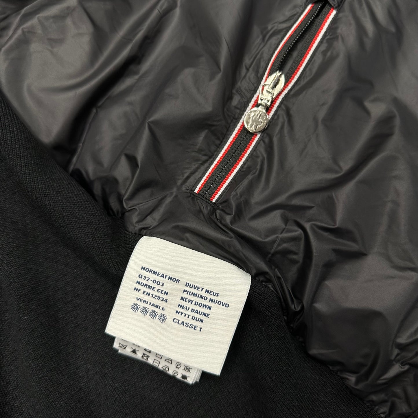 Αμάνικο Γιλέκο Moncler 3006 (ss25)