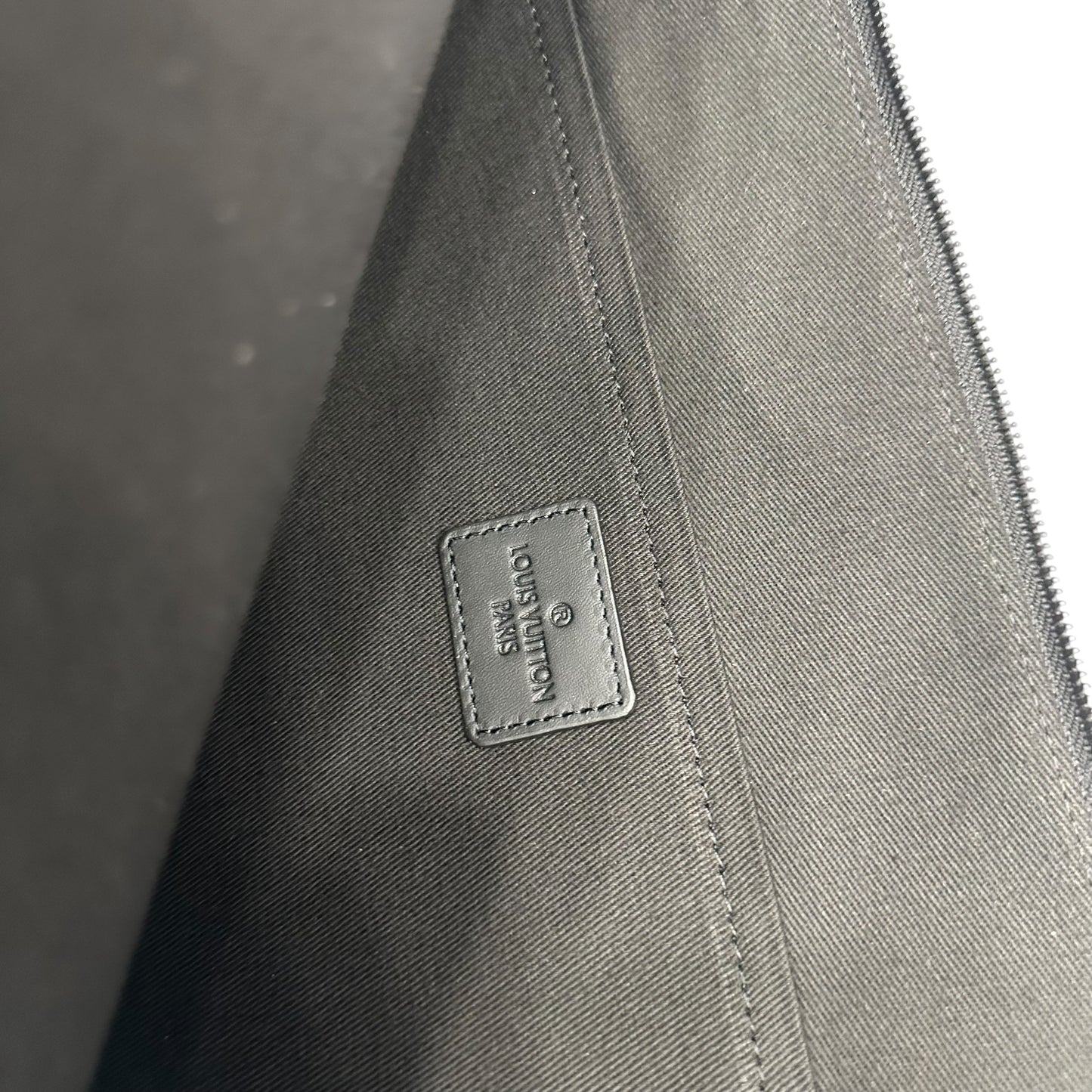 Δερμάτινος Φάκελος LV 21016 SS26