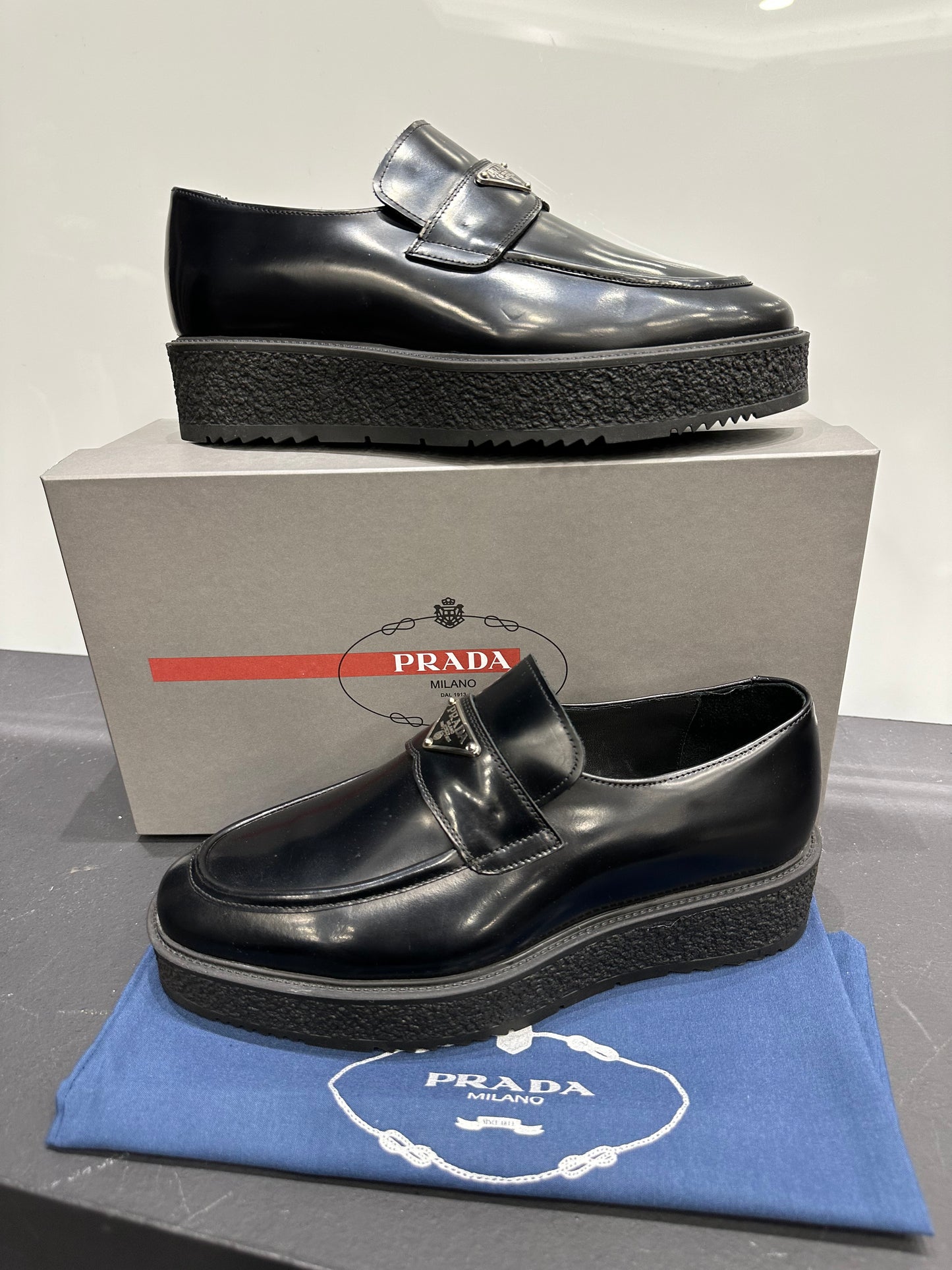 Υποδήματα Prada 1610