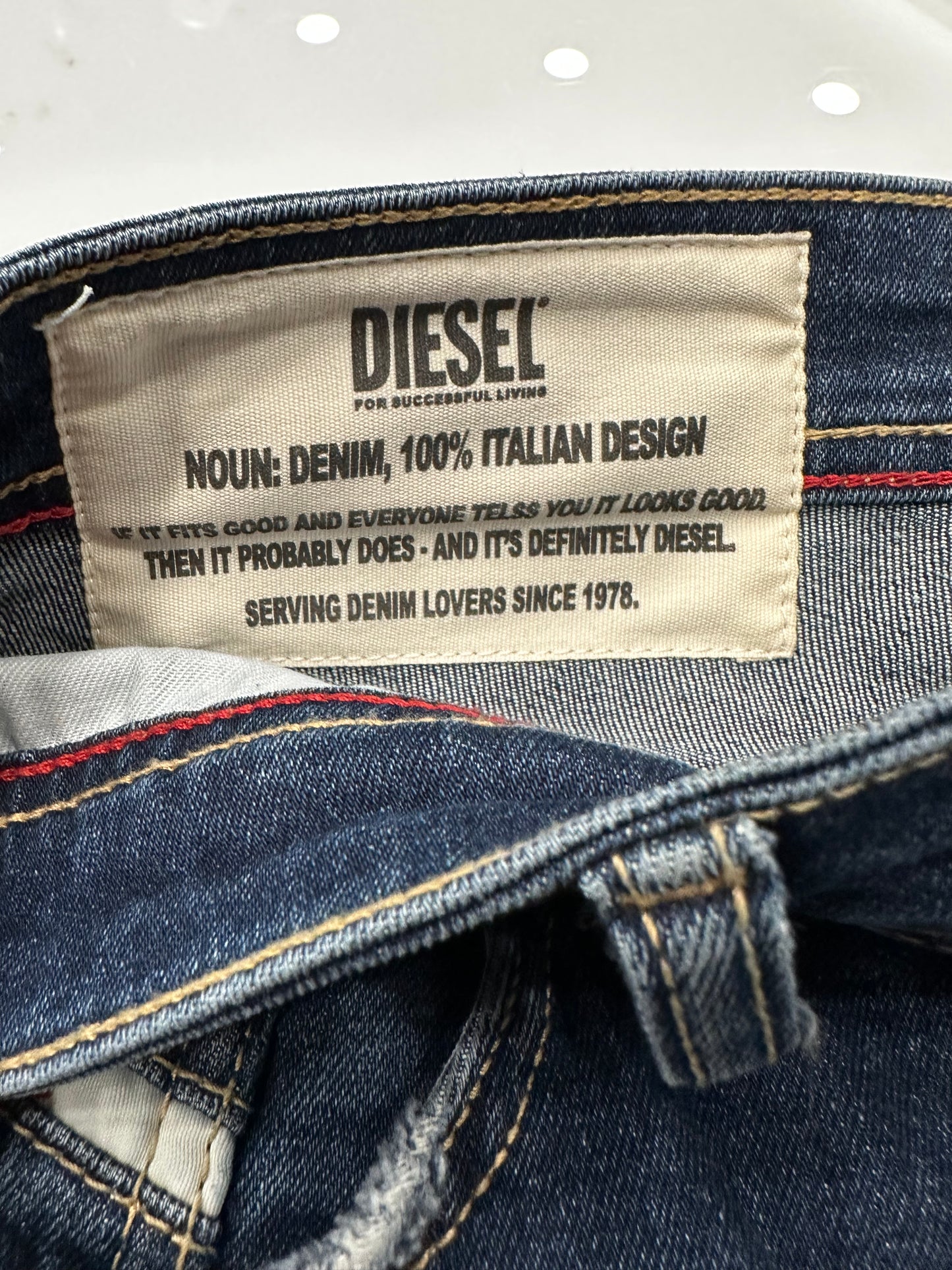 Τζιν Diesel 8007